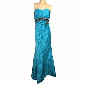 Camille La Vie Teal Strapless Evening Gown Size 10 (No Straps)